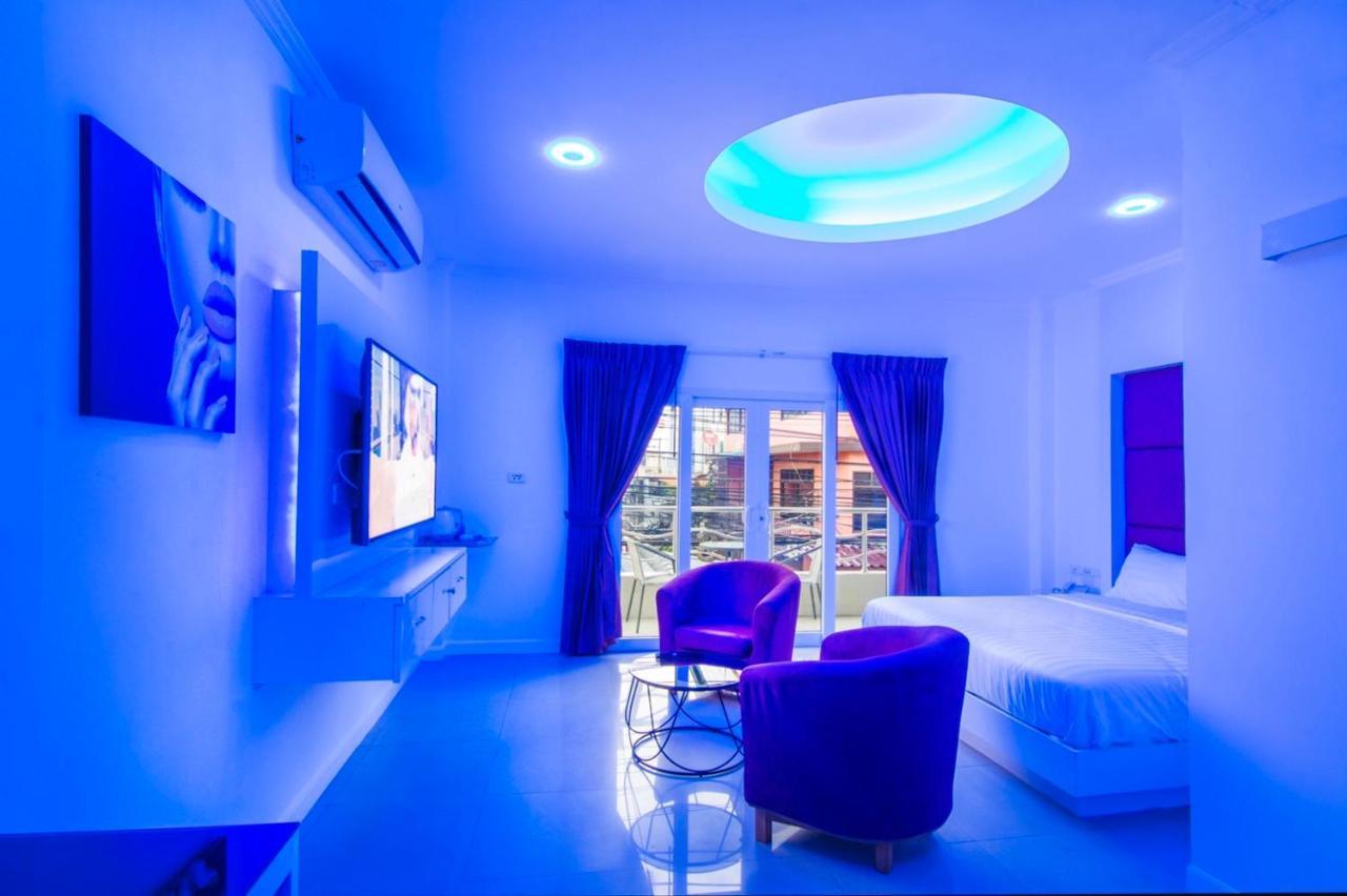 Titanic Residence-5 Minutes Walk To Walking Street Pattaya Εξωτερικό φωτογραφία